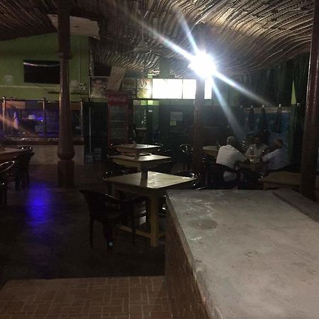 Grand Hilton Hotel Negombo Zewnętrze zdjęcie