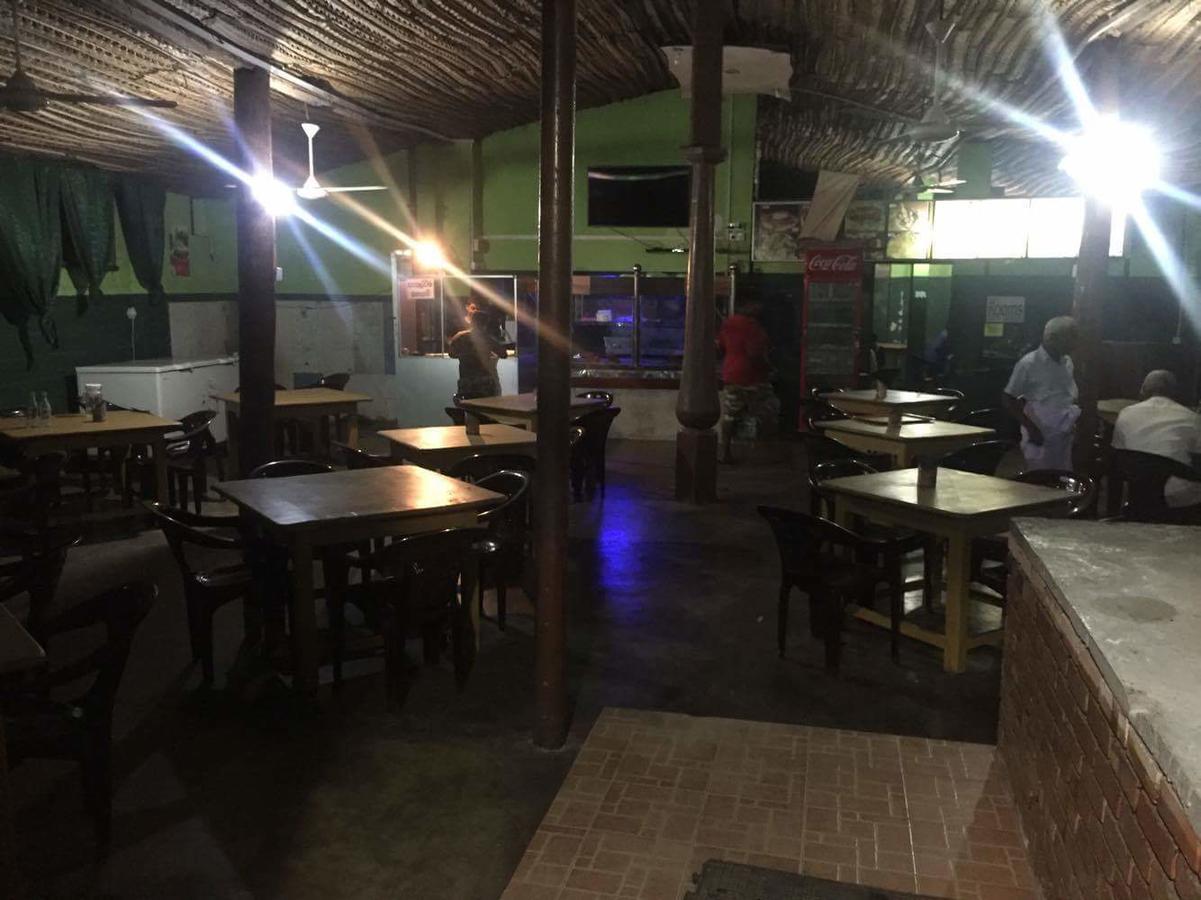 Grand Hilton Hotel Negombo Zewnętrze zdjęcie